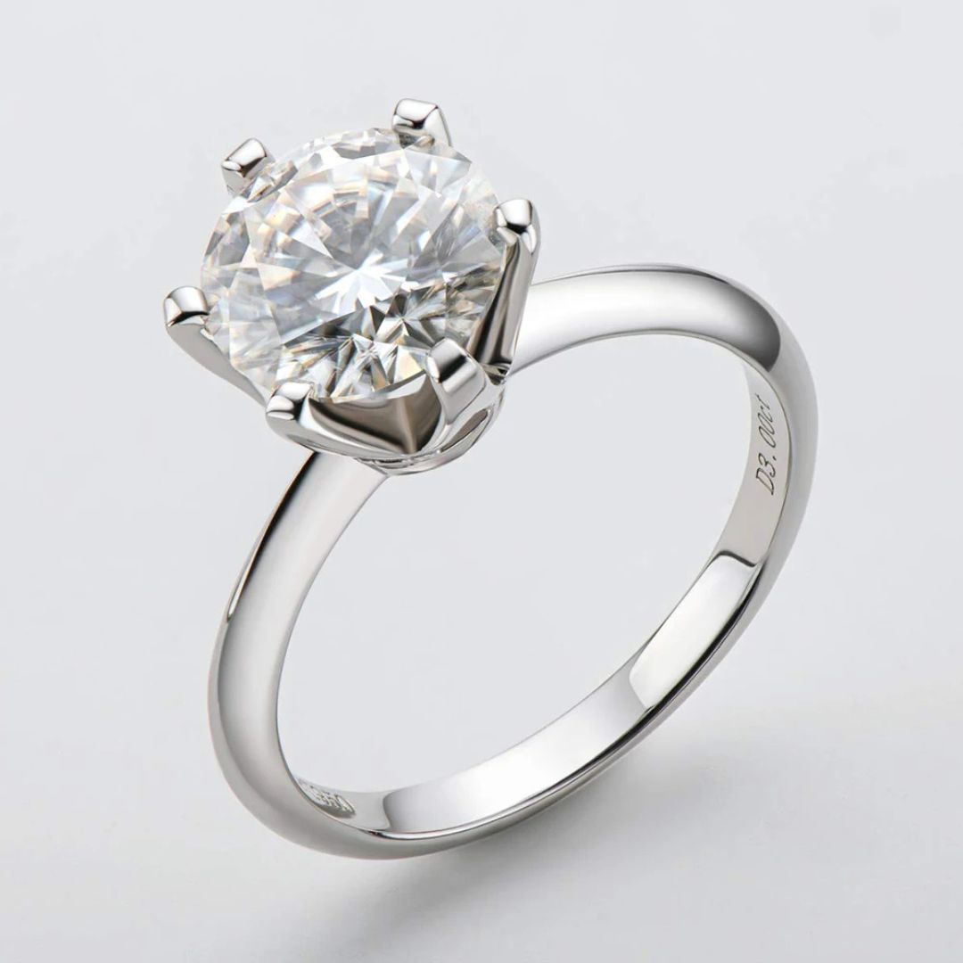 Bague solitaire : ÉTERNELLE