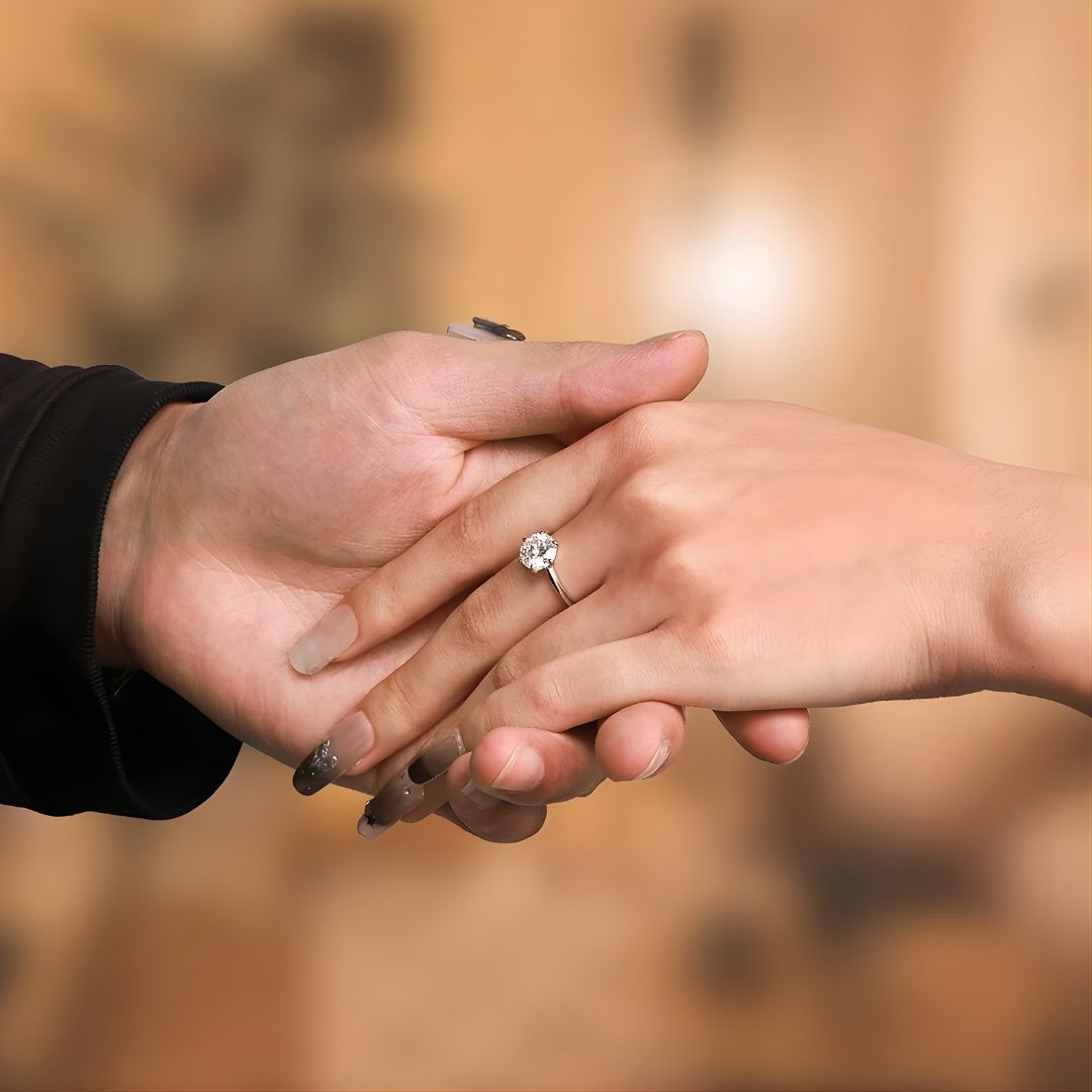 Bague solitaire : ÉTERNELLE