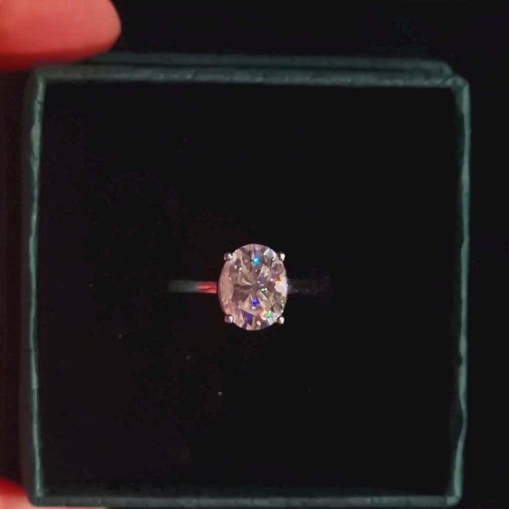 Bague ovale : DESTINÉE